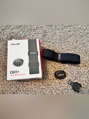Polar OH1+ Optical Heart Rate Sensor with Black Arm Strap